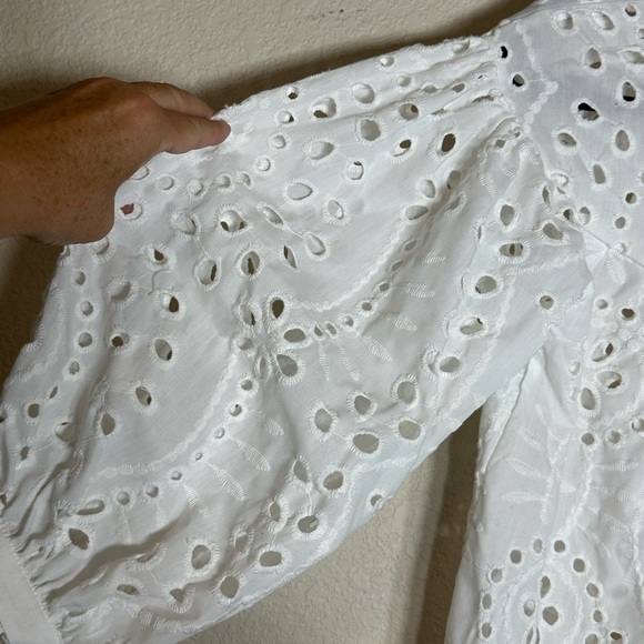 Boho Elegant Classic White Sheer Eyelet Top from SHEIN S Feminine Oversized - Picture 4 of 7